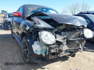 2015 Nissan Juke S with VIN JN8AF5MV1FT559817, listed as a IAAI auction lot 41880219 with 240,586 mi miles and . Bid and sale history available at carsss.com. Image 6.