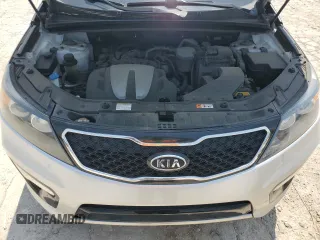 2013 Kia Sorento SX with VIN 5XYKWDA29DG374489, listed as a Copart auction lot 61231695 with 162,579 mi miles and Non repairable. Bid and sale history available at DreamBid. Image 12.