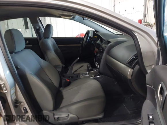 2011 Mitsubishi Galant FE z VIN 4A32B2FF6BE024171, wystawiony jako IAAI lot #41514790 z przebiegiem 118 221 mil mil oraz . Historia ofert i sprzedaży dostępna na DreamBid. Obrazek 5.