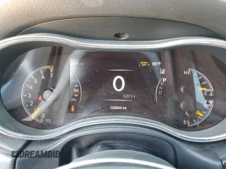 2017 Jeep Grand Cherokee Trailhawk with VIN 1C4RJFLG3HC881805, listed as a Copart auction lot 56471445 with 122,843 mi miles and Salvage title. Bid and sale history available at DreamBid. Image 9.