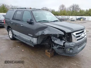 2007 Ford Expedition XLT with VIN 1FMFU15507LA64326, listed as a IAAI auction lot 42036406 with Not provided miles and . Bid and sale history available at DreamBid. Image 6.