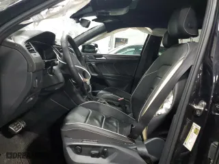 2022 Volkswagen Tiguan SEL R-Line with VIN 3VV4B7AX9NM141266, listed as a Copart auction lot 85086634 with 20,465 mi miles and Salvage Title. Bid and sale history available at carsss.com. Image 7.