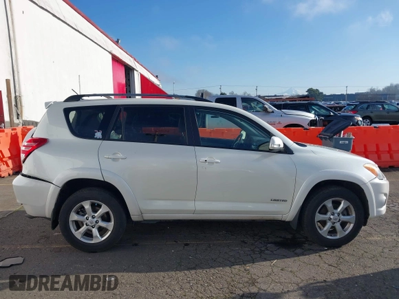 2010 Toyota RAV4 Ltd with VIN 2T3DK4DV6AW016208, listed as a IAAI auction lot 41344146 with 146,564 mi miles. Bid and sale history available at carsss.com. Image 13.