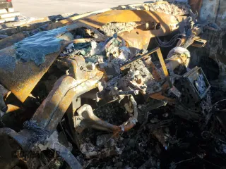 2017 Cadillac Escalade Platinum z VIN 1GYS4DKJ3HR292948, wystawiony jako Copart lot #86709264 z przebiegiem Nie podano mil oraz Nie do naprawy • Non repairable. Historia ofert i sprzedaży dostępna na DreamBid. Obrazek 9.