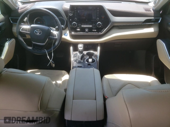 2022 Toyota Highlander Hybrid Limited with VIN 5TDXBRCH4NS542480, listed as a Copart auction lot 57946125 with 49,004 mi miles and Salvage title. Bid and sale history available at DreamBid. Image 8.
