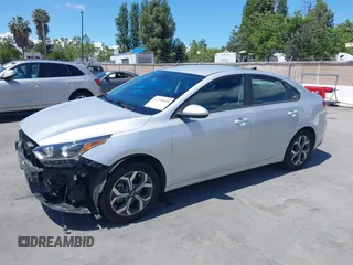 2021 Kia Forte LXS z VIN 3KPF24AD0ME349234, wystawiony jako IAAI lot #42238895 z przebiegiem 66 043 mil mil oraz . Historia ofert i sprzedaży dostępna na DreamBid. Obrazek 18.