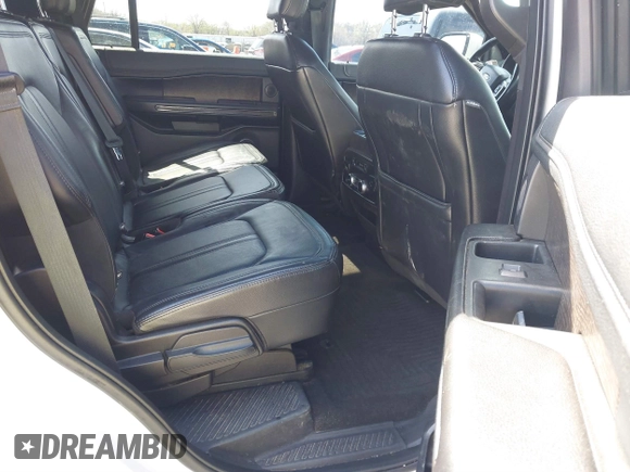 2019 Ford Expedition Limited with VIN 1FMJU2AT6KEA20686, listed as a IAAI auction lot 41871393 with 134,745 mi miles. Bid and sale history available at carsss.com. Image 8.