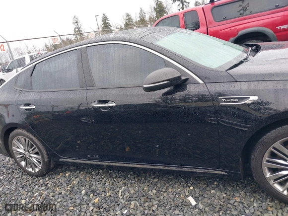 2018 Kia Optima SX with VIN 5XXGV4L26JG227603, listed as a IAAI auction lot 41648127 with 34,391 mi miles. Bid and sale history available at carsss.com. Image 13.