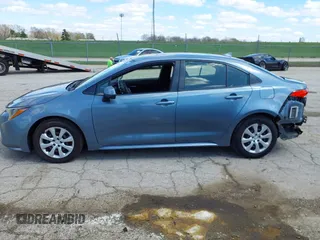2020 Toyota Corolla LE with VIN JTDEPRAE0LJ070323, listed as a IAAI auction lot 41985664 with 57,502 mi miles and . Bid and sale history available at DreamBid. Image 15.