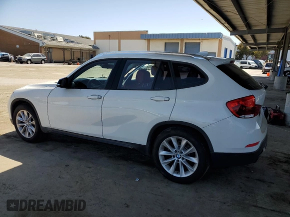 2014 BMW X1 sDrive28i with VIN WBAVM1C50EVW56343, listed as a Copart auction lot 52610765 with 86,093 mi miles and Salvage Title. Bid and sale history available at carsss.com. Image 2.