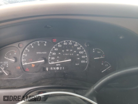 1999 Ford Explorer XLT с VIN 1FMZU34EXXUC77689, выставлен на аукционе Copart как лот 83981484 с пробегом 278 196 миль миль и Чистый • Clean title. История ставок и продаж доступна на DreamBid. Изображение 9.