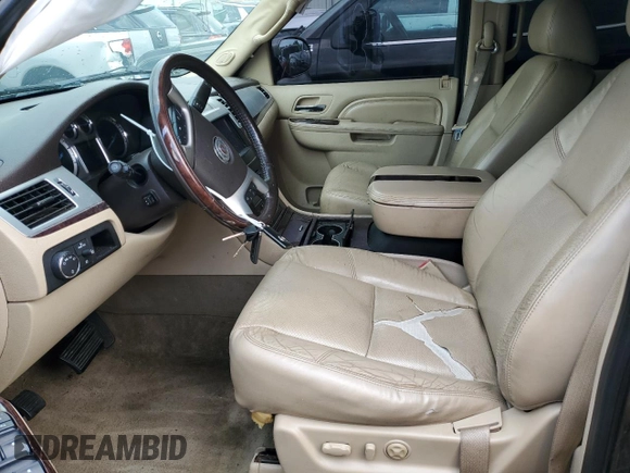 2011 Cadillac Escalade ESV Luxury z VIN 1GYS4HEF8BR146387, wystawiony jako Copart lot #54203505 z przebiegiem 236 372 mil mil oraz Nie do naprawy • Non repairable. Historia ofert i sprzedaży dostępna na DreamBid. Obrazek 7.