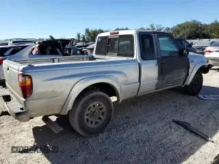 2003 Mazda B-Series 2WD Truck DS with VIN 4F4YR46E13TM02980, listed as a Copart auction lot 81691084 with 179,234 mi miles and Salvage Title. Bid and sale history available at carsss.com. Image 3.