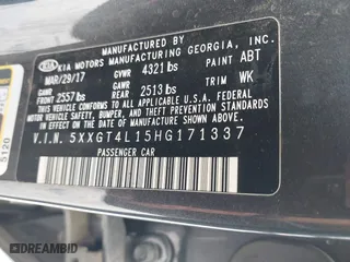 2017 Kia Optima LX 1.6T with VIN 5XXGT4L15HG171337, listed as a IAAI auction lot 41953782 with 174,121 mi miles. Bid and sale history available at carsss.com. Image 9.
