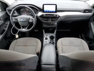 2021 Ford Escape SE z VIN 1FMCU0G64MUA20161, wystawiony jako Copart lot #53292395 z przebiegiem 35 276 mil mil oraz Szkoda całkowita • Salvage title. Historia ofert i sprzedaży dostępna na DreamBid. Obrazek 8.