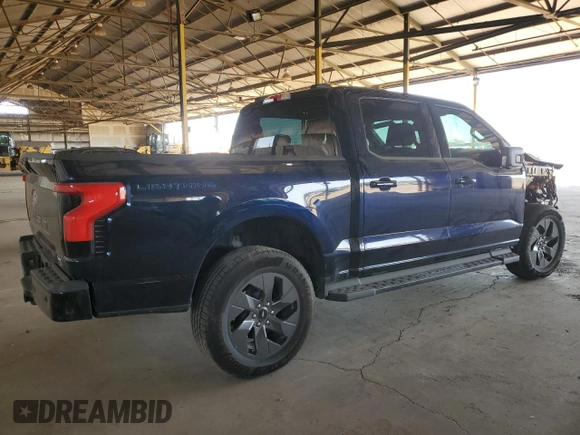 2024 Ford F-150 Lightning Flash с VIN 1FT6W3L72RWG16991, выставлен на аукционе Copart как лот 51786465 с пробегом 7 532 миль миль и Списание • Salvage title. История ставок и продаж доступна на DreamBid. Изображение 3.