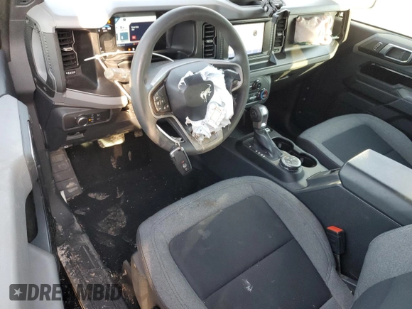 2021 Ford Bronco с VIN 1FMDE5AP2MLB02587, выставлен на аукционе Copart как лот 45328285 с пробегом 50 327 миль миль и Списание • Salvage title. История ставок и продаж доступна на DreamBid. Изображение 8.