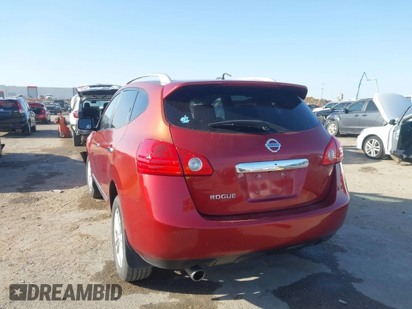 2013 Nissan Rogue S with VIN JN8AS5MT7DW001167, listed as a IAAI auction lot 41846678 with 186,299 mi miles. Bid and sale history available at carsss.com. Image 3.