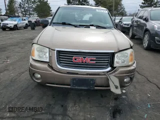 2002 GMC Envoy SLT with VIN 1GKDT13SX22353269, listed as a Copart auction lot 45421375 with 212,027 mi miles and Salvage Title. Bid and sale history available at carsss.com. Image 5.