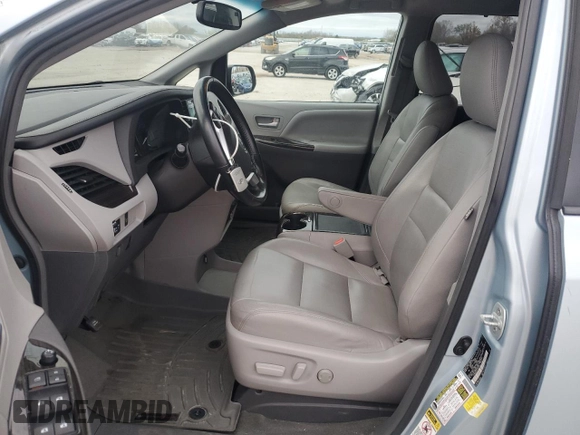 2015 Toyota Sienna Limited with VIN 5TDDK3DC5FS095338, listed as a Copart auction lot 78532014 with 182,689 mi miles and Salvage Title. Bid and sale history available at DreamBid. Image 7.
