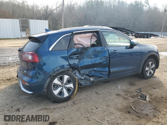 2018 Kia Niro LX with VIN KNDCB3LC2J5114200, listed as a Copart auction lot 43015215 with 172,600 mi miles and Salvage Title. Bid and sale history available at carsss.com. Image 3.