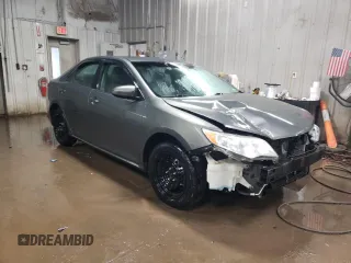2014 Toyota Camry L with VIN 4T4BF1FK0ER347867, listed as a Copart auction lot 44840595 with 317,629 mi miles and Salvage Title. Bid and sale history available at DreamBid. Image 4.