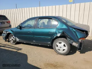 2001 Chevrolet Malibu LS with VIN 1G1NE52J216166814, listed as a Copart auction lot 62663764 with 164,302 mi miles and Salvage Title. Bid and sale history available at carsss.com. Image 2.