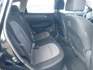 2013 Nissan Rogue S with VIN JN8AS5MT0DW016531, listed as a IAAI auction lot 41689924 with 153,971 mi miles. Bid and sale history available at carsss.com. Image 8.