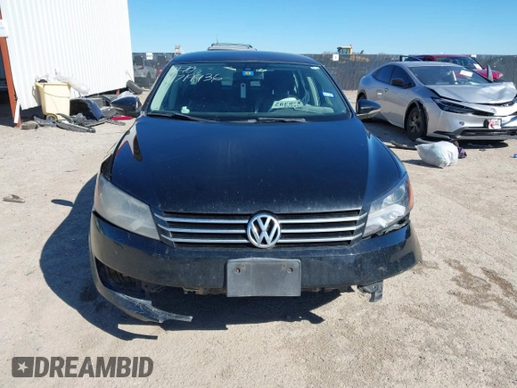 2012 Volkswagen Passat SE with VIN 1VWBH7A32CC047338, listed as a IAAI auction lot 41719936 with 184,255 mi miles. Bid and sale history available at carsss.com. Image 11.