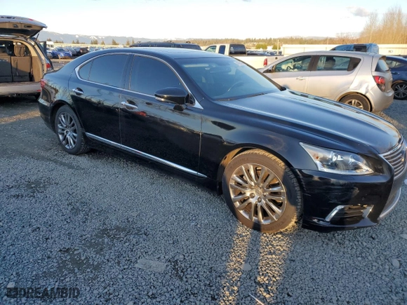 2014 Lexus LS 460 with VIN JTHBL5EF3E5132656, listed as a Copart auction lot 44790145 with 71,231 mi miles and Salvage Title. Bid and sale history available at carsss.com. Image 4.