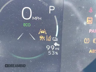 2024 Toyota bZ4X XLE z VIN JTMAAAAA3RA043494, wystawiony jako IAAI lot #41509723 z przebiegiem 5 279 mil mil oraz . Historia ofert i sprzedaży dostępna na DreamBid. Obrazek 18.