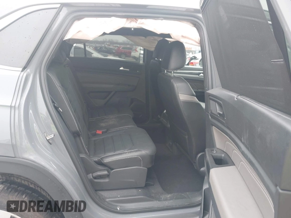 2021 Volkswagen Atlas SEL Premium R-Line с VIN 1V2FE2CA1MC213764, выставлен на аукционе IAAI как лот 41702906 с пробегом 48 957 миль миль и . История ставок и продаж доступна на DreamBid. Изображение 8.