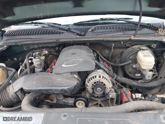 2006 Chevrolet Silverado 1500 LT2 with VIN 2GCEC13Z761319227, listed as a IAAI auction lot 41791080 with 302,075 mi miles. Bid and sale history available at carsss.com. Image 10.