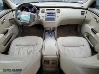 2011 Hyundai Azera Limited with VIN KMHFC4DF7BA532412, listed as a Copart auction lot 49897054 with 228,818 mi miles and Non Repairable. Bid and sale history available at carsss.com. Image 8.