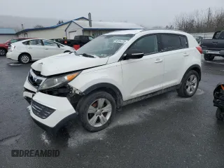 2013 Kia Sportage LX with VIN KNDPB3A2XD7379273, listed as a Copart auction lot 46164725 with 180,583 mi miles and Salvage Title. Bid and sale history available at carsss.com. Image 1.