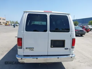 2008 Ford Econoline Passenger XL with VIN 1FBSS31L68DB22903, listed as a IAAI auction lot 42105920 with 116,502 mi miles and . Bid and sale history available at DreamBid. Image 16.