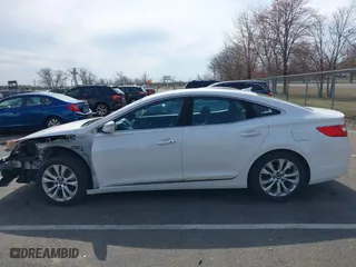 2013 Hyundai Azera with VIN KMHFG4JG7DA247682, listed as a IAAI auction lot 41843611 with 63,009 mi miles. Bid and sale history available at carsss.com. Image 14.
