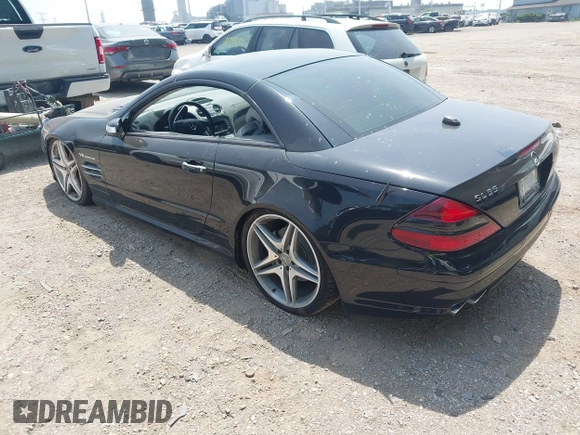 2005 Mercedes-Benz SL 55 AMG with VIN WDBSK74F85F101039, listed as a IAAI auction lot 42812397 with 76,452 mi miles and . Bid and sale history available at DreamBid. Image 3.