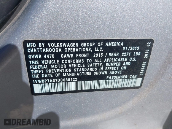 2013 Volkswagen Passat SE w/Sunroof & Nav with VIN 1VWBP7A37DC089122, listed as a IAAI auction lot 42050835 with 189,316 mi miles. Bid and sale history available at carsss.com. Image 9.