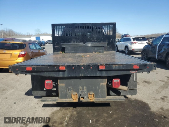 2020 Ford F-350 XL z VIN 1FD8W3HT8LED05136, wystawiony jako Copart lot #48474705 z przebiegiem 135 147 mil mil oraz Szkoda całkowita • Salvage title. Historia ofert i sprzedaży dostępna na DreamBid. Obrazek 6.