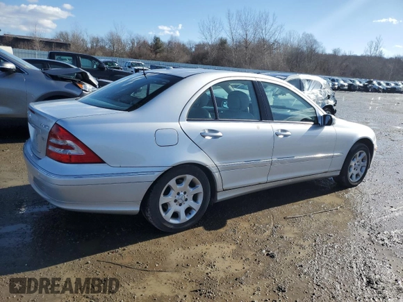 2006 Mercedes-Benz C 280 Luxury with VIN WDBRF92H36F783476, listed as a Copart auction lot 44278345 with 113,370 mi miles and Clean Title. Bid and sale history available at DreamBid. Image 3.