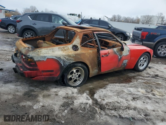 1986 Porsche 944 z VIN WP0AA0958GN152718, wystawiony jako Copart lot #49056775 z przebiegiem Nie podano mil oraz Szkoda całkowita • Salvage title. Historia ofert i sprzedaży dostępna na DreamBid. Obrazek 3.