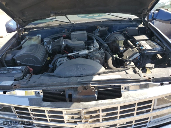 1998 Chevrolet Tahoe with VIN 3GNEK18R5WG107730, listed as a Copart auction lot 74563524 with 251,307 mi miles and Salvage Title. Bid and sale history available at carsss.com. Image 11.