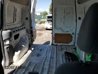 2010 Ford Transit Connect XL с VIN NM0LS7AN4AT019593, выставлен на аукционе Copart как лот 61385355 с пробегом 172 015 миль миль и Списание • Salvage title. История ставок и продаж доступна на DreamBid. Изображение 10.