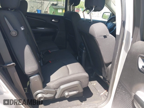 2012 Dodge Journey SXT z VIN 3C4PDCBGXCT390031, wystawiony jako IAAI lot #42281143 z przebiegiem 130 213 mil mil oraz . Historia ofert i sprzedaży dostępna na DreamBid. Obrazek 8.