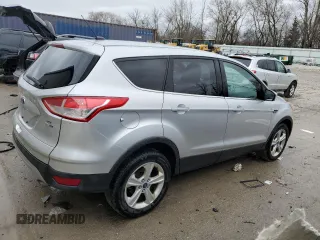 2014 Ford Escape SE with VIN 1FMCU9GX1EUD16169, listed as a Copart auction lot 52760165 with 148,179 mi miles and Clean title. Bid and sale history available at DreamBid. Image 3.