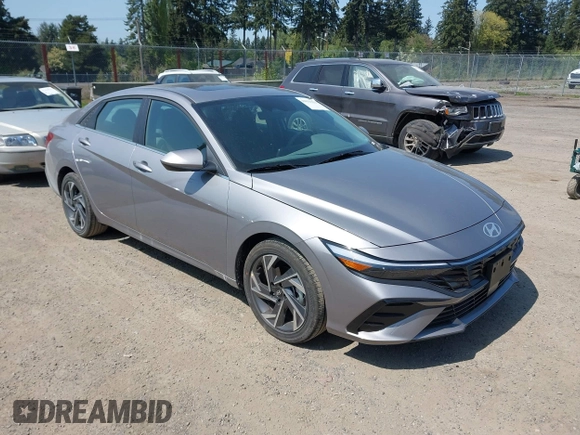 2025 Hyundai Elantra SEL Convenience with VIN KMHLS4DG0SU985915, listed as a IAAI auction lot 42111123 with 680 mi miles and . Bid and sale history available at DreamBid. Image 1.