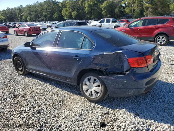 2014 Volkswagen Jetta Sedan SE w/Connectivity with VIN 3VWD17AJ2EM369832, listed as a Copart auction lot 86004234 with 142,085 mi miles and Salvage Title. Bid and sale history available at carsss.com. Image 2.