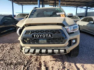 2019 Toyota Tacoma SR z VIN 5TFCZ5AN8KX171793, wystawiony jako Copart lot #57907015 z przebiegiem 96 925 mil mil oraz Szkoda całkowita • Salvage title. Historia ofert i sprzedaży dostępna na DreamBid. Obrazek 5.