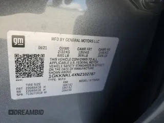 2022 GMC Acadia SLE z VIN 1GKKNKL4XNZ102787, wystawiony jako Copart lot #88393855 z przebiegiem 35 796 mil mil oraz Szkoda całkowita • Salvage title. Historia ofert i sprzedaży dostępna na DreamBid. Obrazek 13.